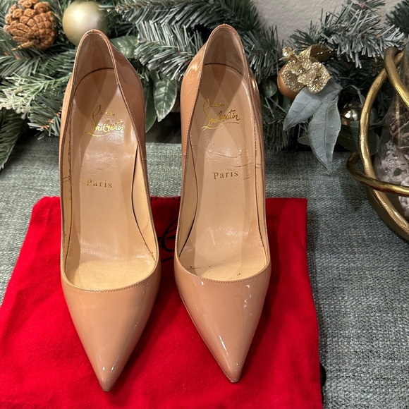 Christian Louboutin So Kate Patent Pointed-Toe Red Sole Pump SIZE 37/7 - Picture 4 of 16